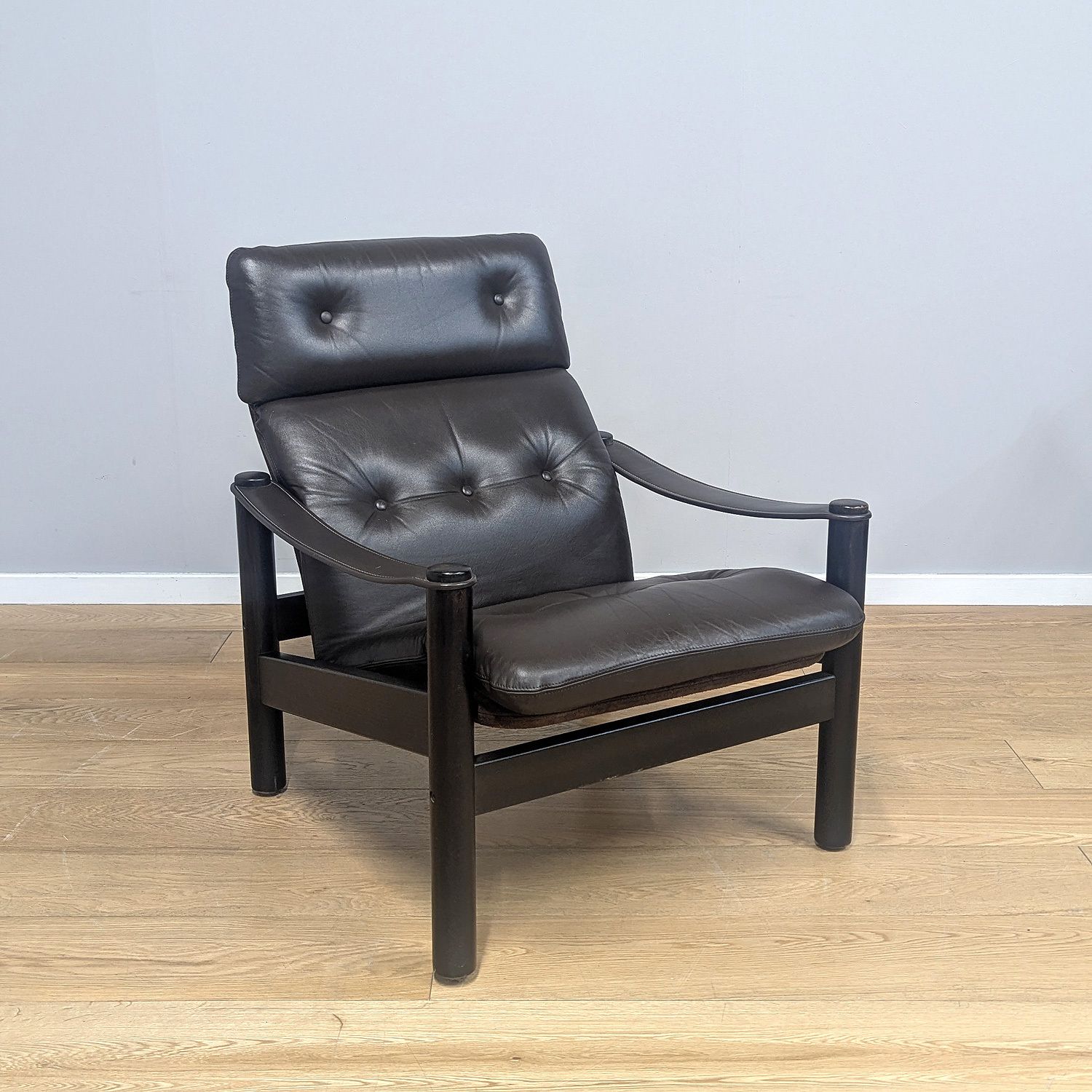 photo furniture Midcentury Danish 1970s Leather Lounge Chair By Gehl & Nissen For Jeki Mobler