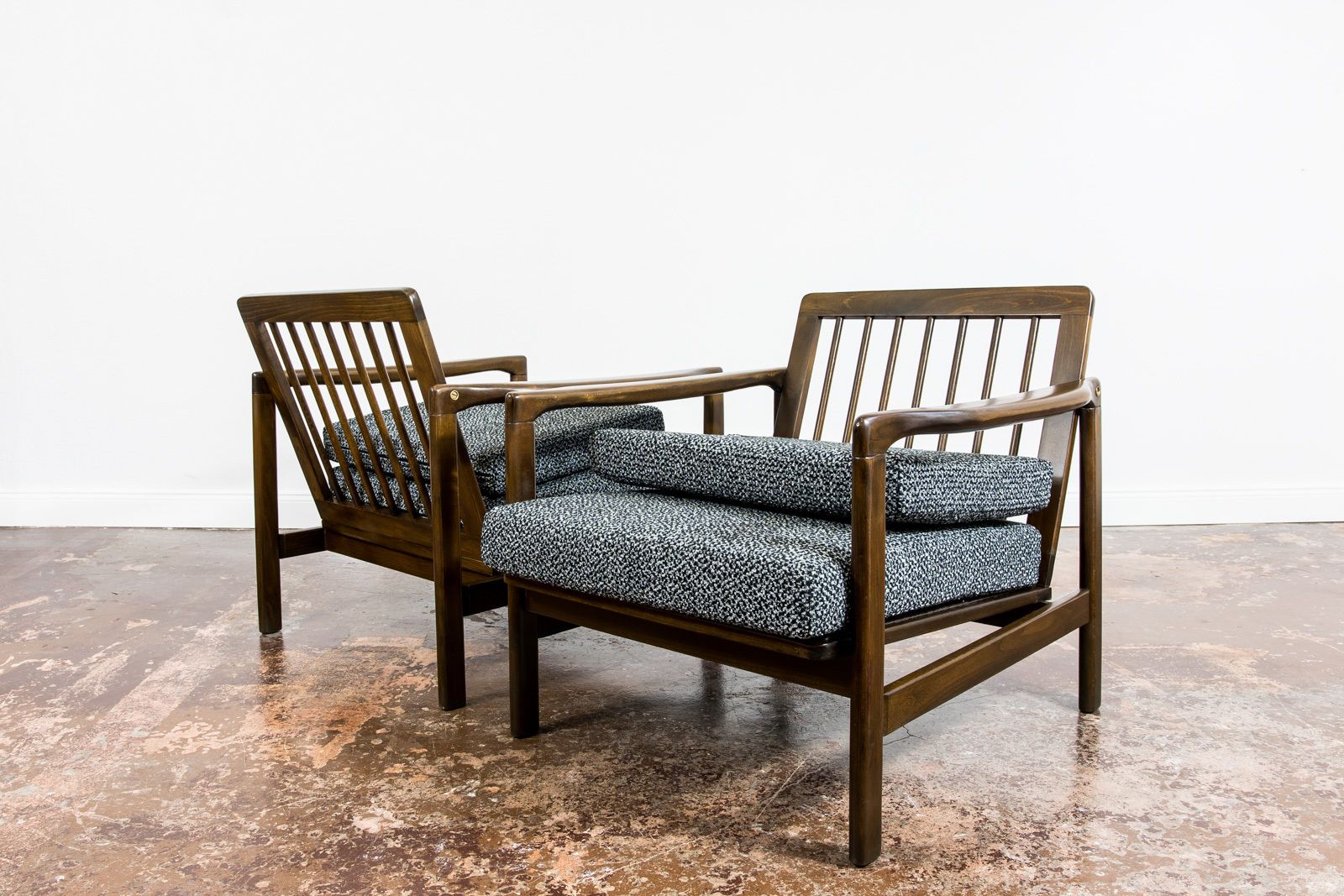 Furniture Mid Century Modern Armchairs By Zenon Bączyk, 1960's, Set Of 2 photo