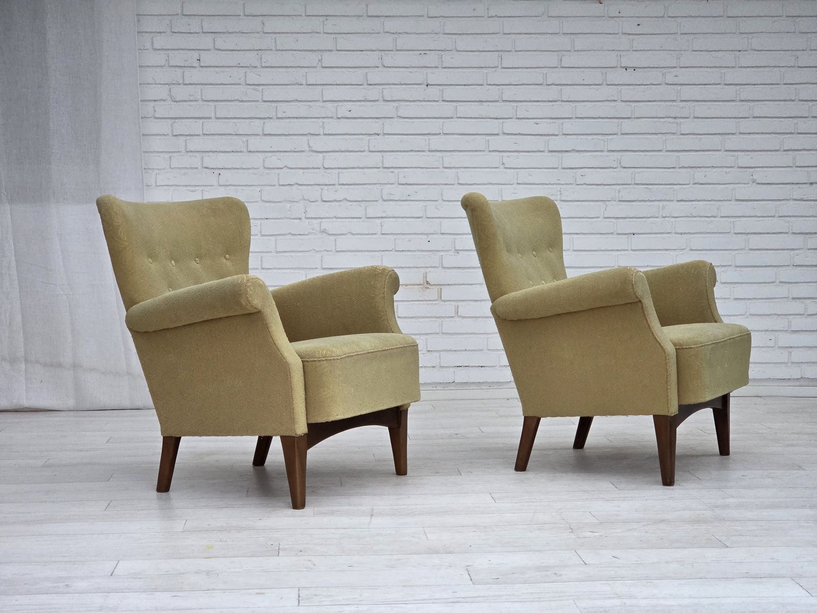 990.0 1960s, Danish Armchair By Fritz Hansen, Series 8000/8020, Original Condition. photo