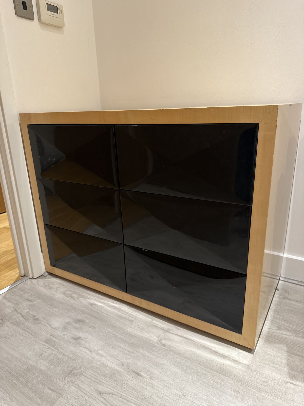 Wooden Chest Of 6 Drawers | Black And Wood | Excellent Condition photo Furniture