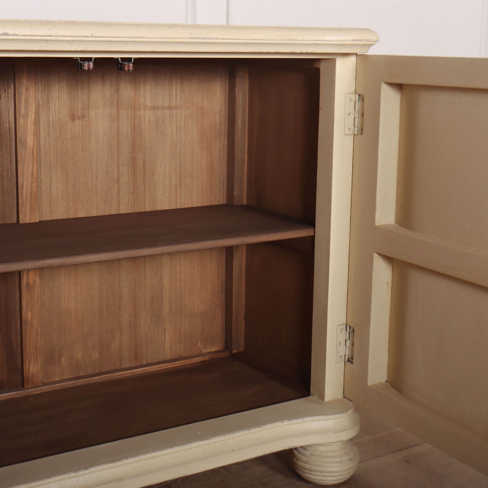 photo for sale Bespoke Two Door Buffet