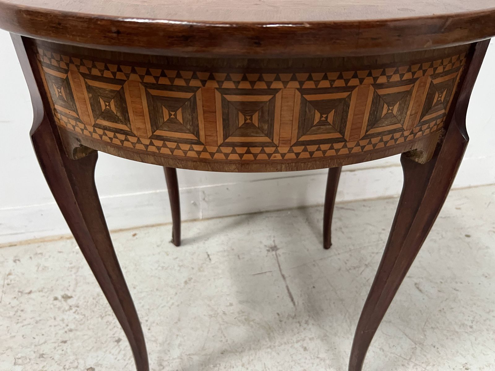Louis XV Style Marquetry Wood Side Table, 20th Century photo vinterior