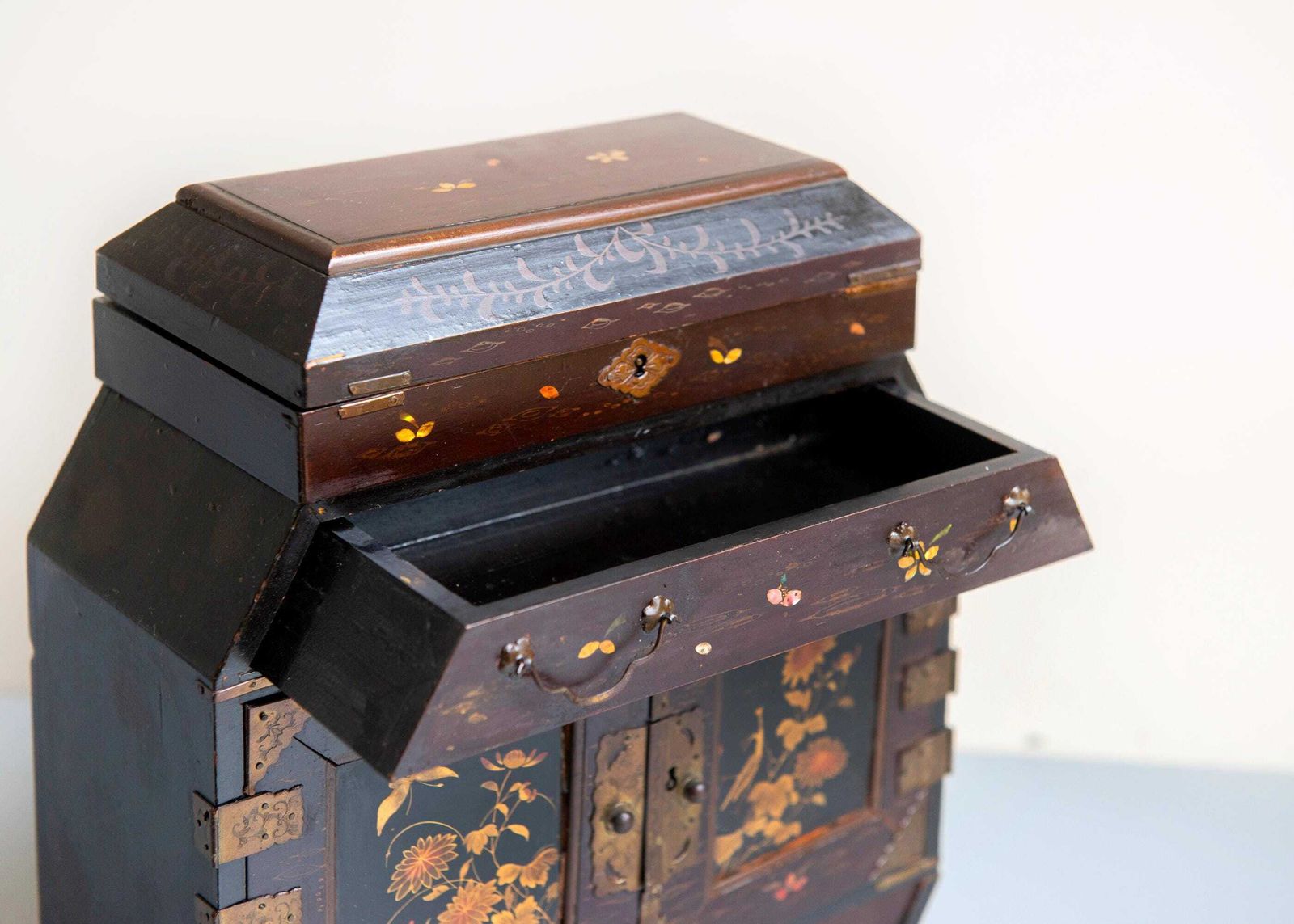 Antique Japanese Cabinet – Meiji Period Lacquered Storage Box – Hand Painted Oriental Chest Of Drawers – Asian Jewelry Box photo buy