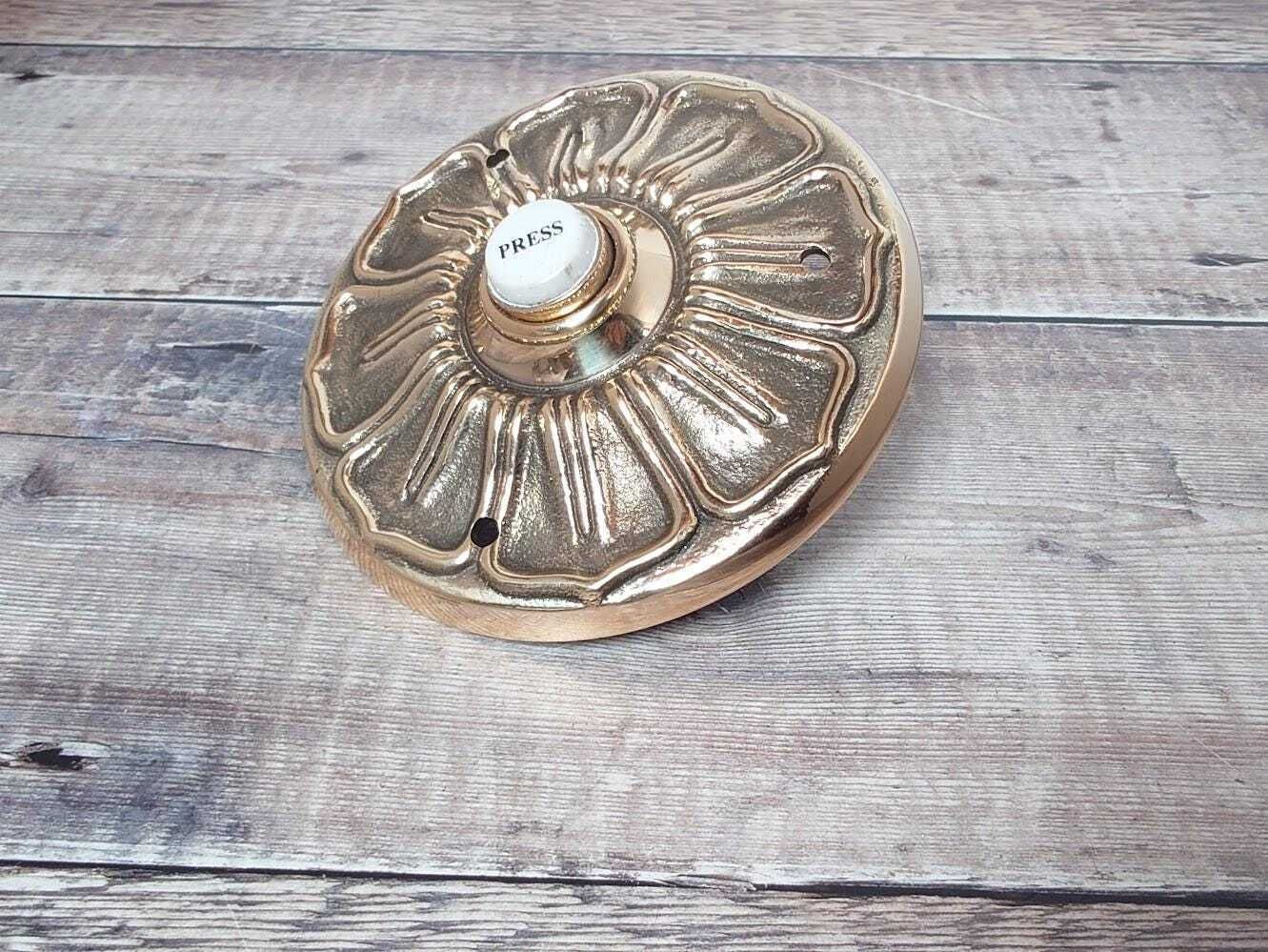 Large Polished Brass Doorbell Press Button: 13.1 Cm Diameter photo vinterior