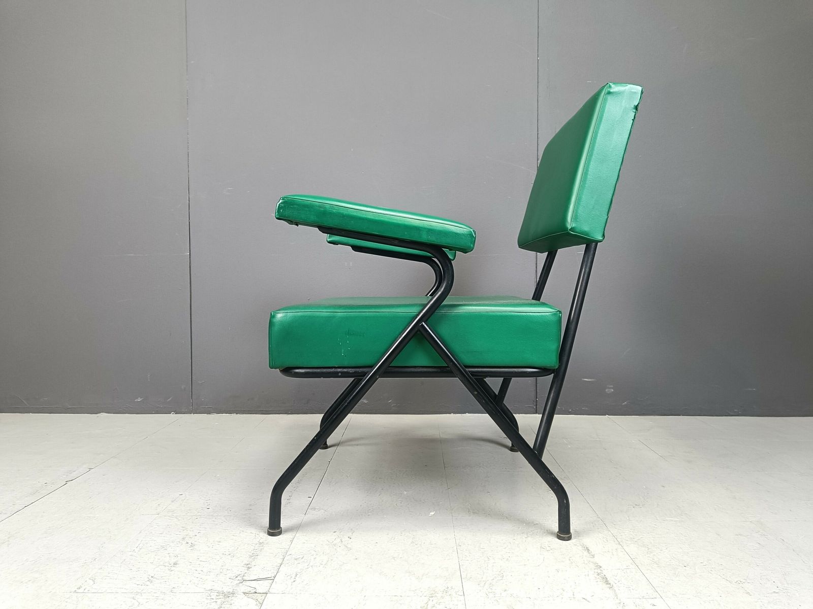 Mid Century Italian Armchair, 1950s photo Furniture