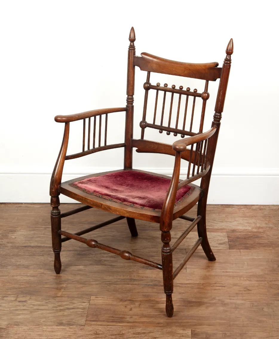 Secessionist Style Bentwood Chair W/ Turned Finials And Decorative Supports