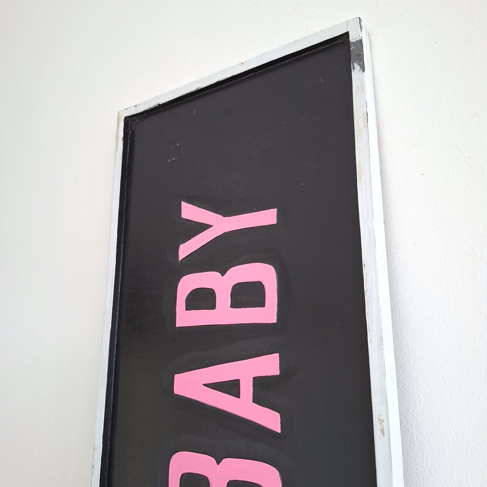 Who Loves Ya Baby Kojak Large Wooden Sign Embossed Hand Painted Wall Hanging photo vinterior