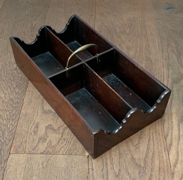 Very Fine George III Mahogany And Brass Four Section Wine Bottle Carrier Or Caddy photo Home Decor