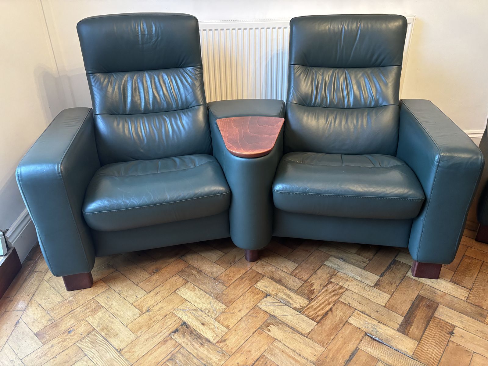Ekornes Stressless Recliners 🪑 Ekornes Reclining Leather Chair Set – 4 Chairs Matching Table photo Furniture