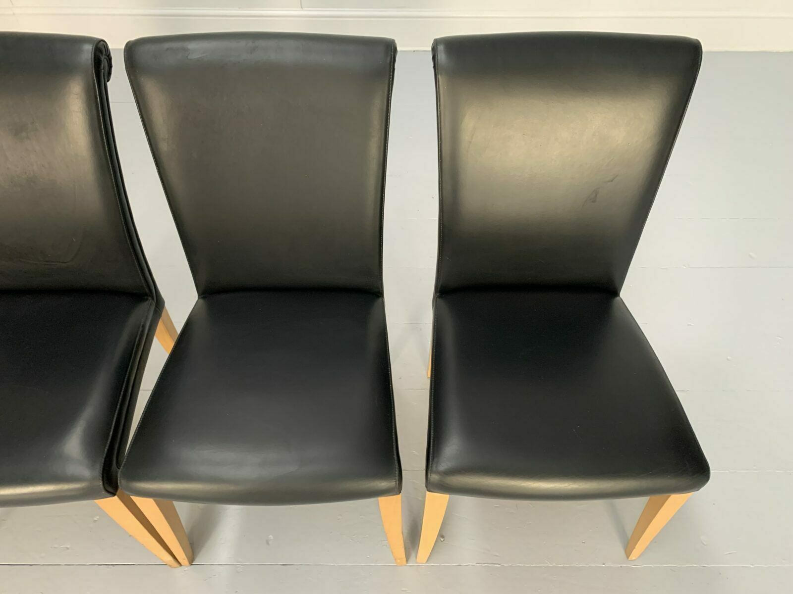 4 Poltrona Frau “Vittoria” Dining Chairs – In Black “Pelle Frau” Leather photo 1900.0