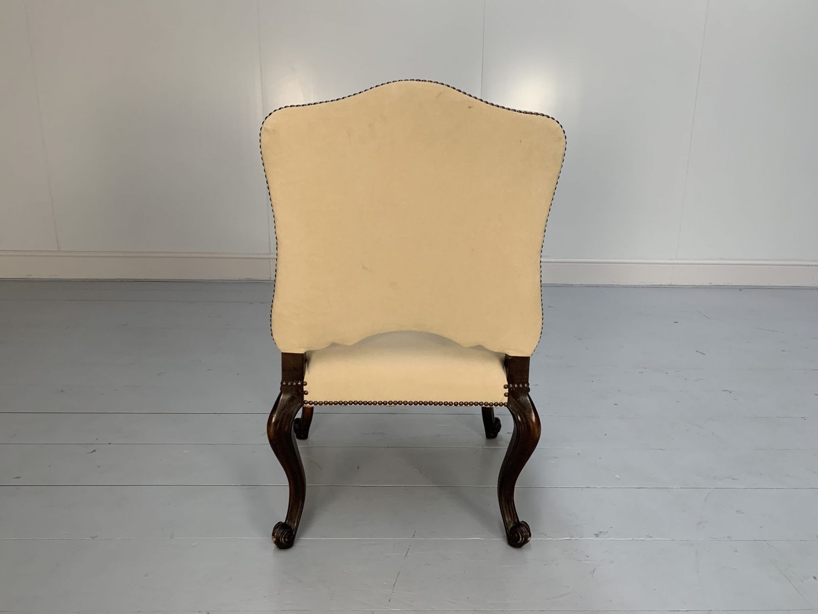 11900.0 Suite Of 8 Ralph Lauren “Noble Estate” Dining Chairs – In Ivory Suede photo