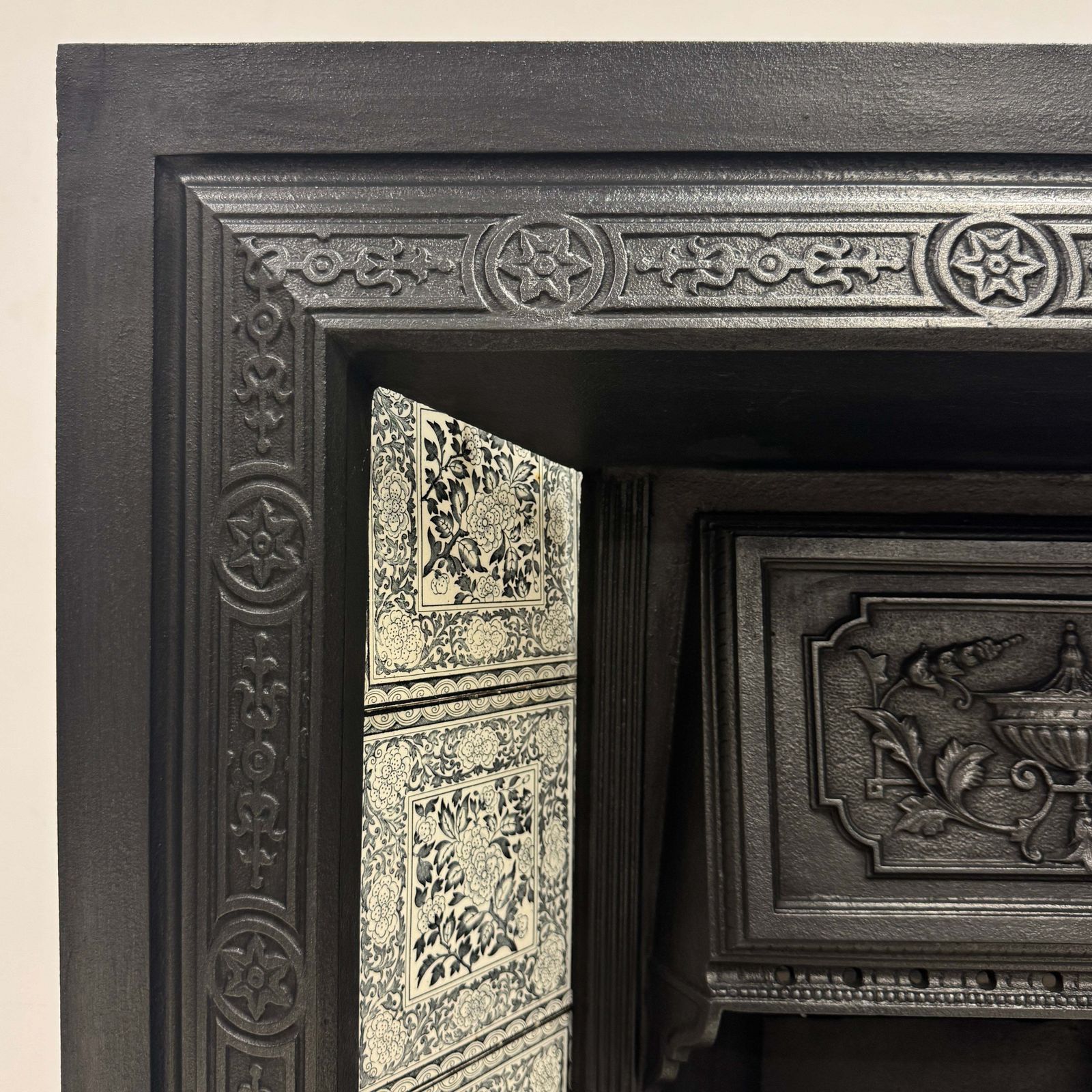 Home Fixtures Antique Victorian Cast Iron Floral Tiled Fireplace Insert photo