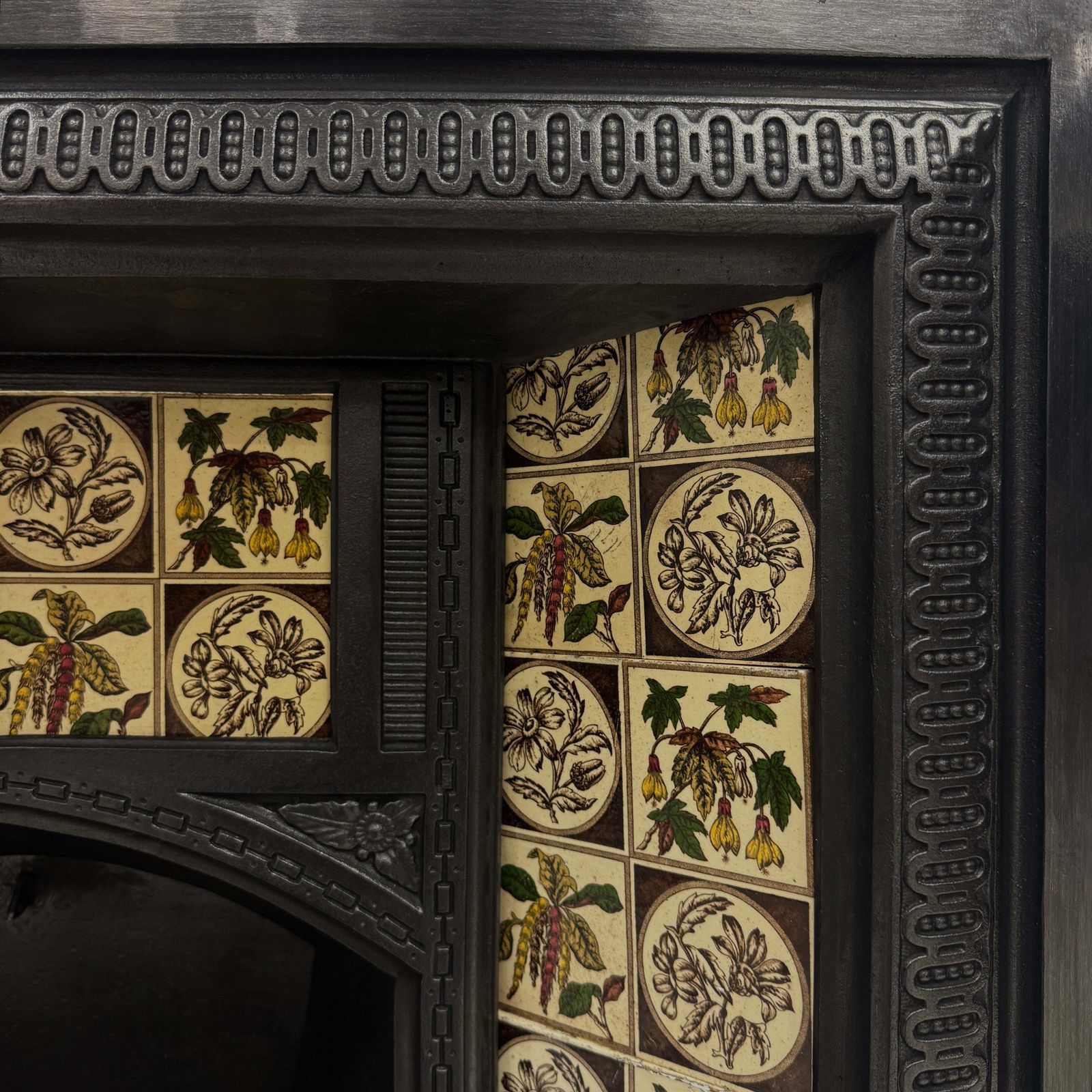 Antique Victorian Cast Iron Floral Tiled Fireplace Insert photo vinterior