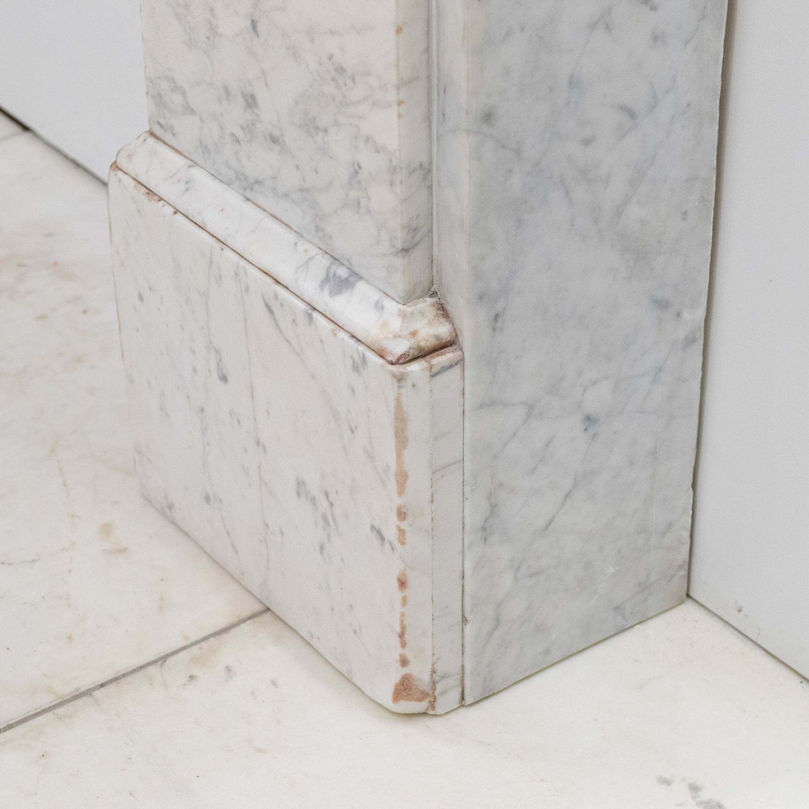 4200.0 Large Antique Victorian Pencilvein Marble Corbel Fireplace Surround photo