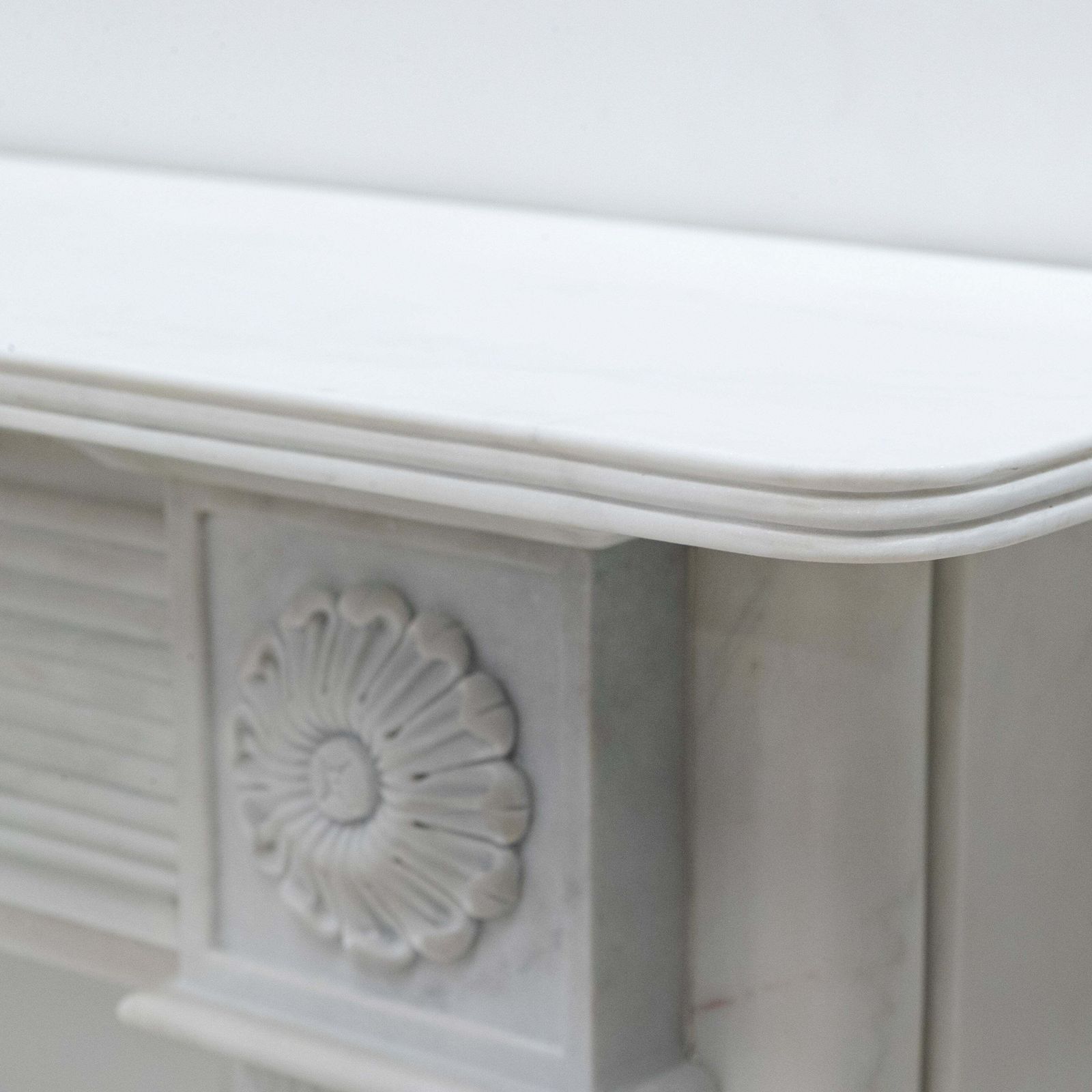 Reclaimed Regency Style White Marble Surround photo vinterior