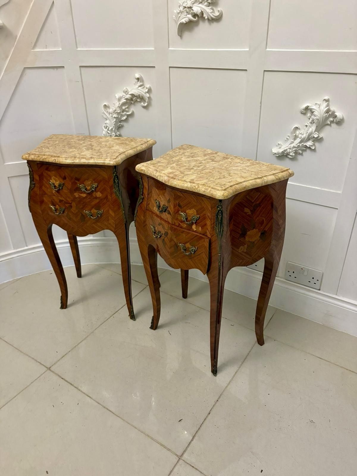 Antique Quality Pair Of French Louis XV Style Marquetry Bedside Cabinets photo buy