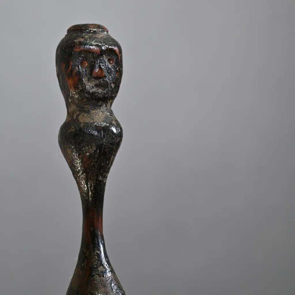Indonesian Hand Carved Wooden Weaver’s Spinner – Primitive Art On Stand photo Art