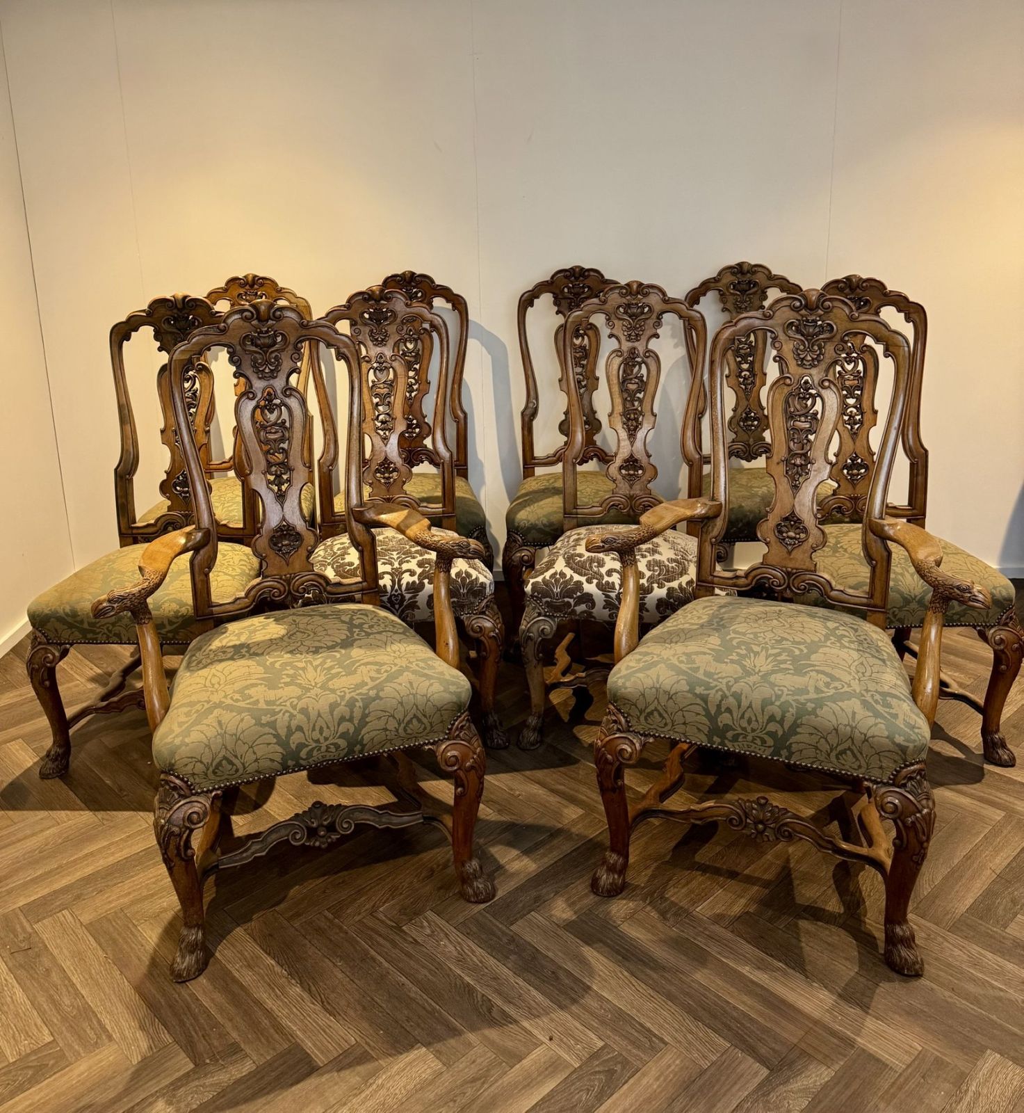 Fantastic Quality Set Of Ten Victorian Walnut Dining Chairs