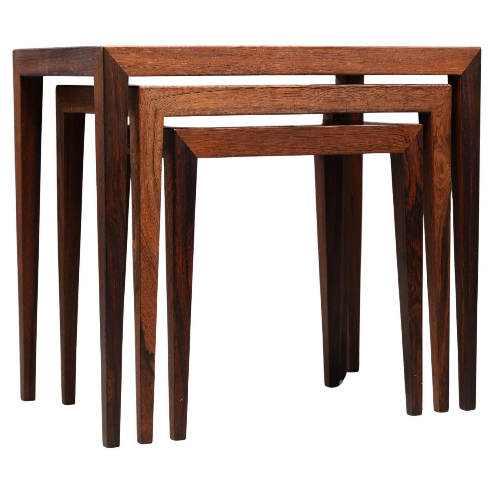 Set Van 3 Nesttafels Van Severin Hansen Voor Haslev, Denemarken, Jaren 1960