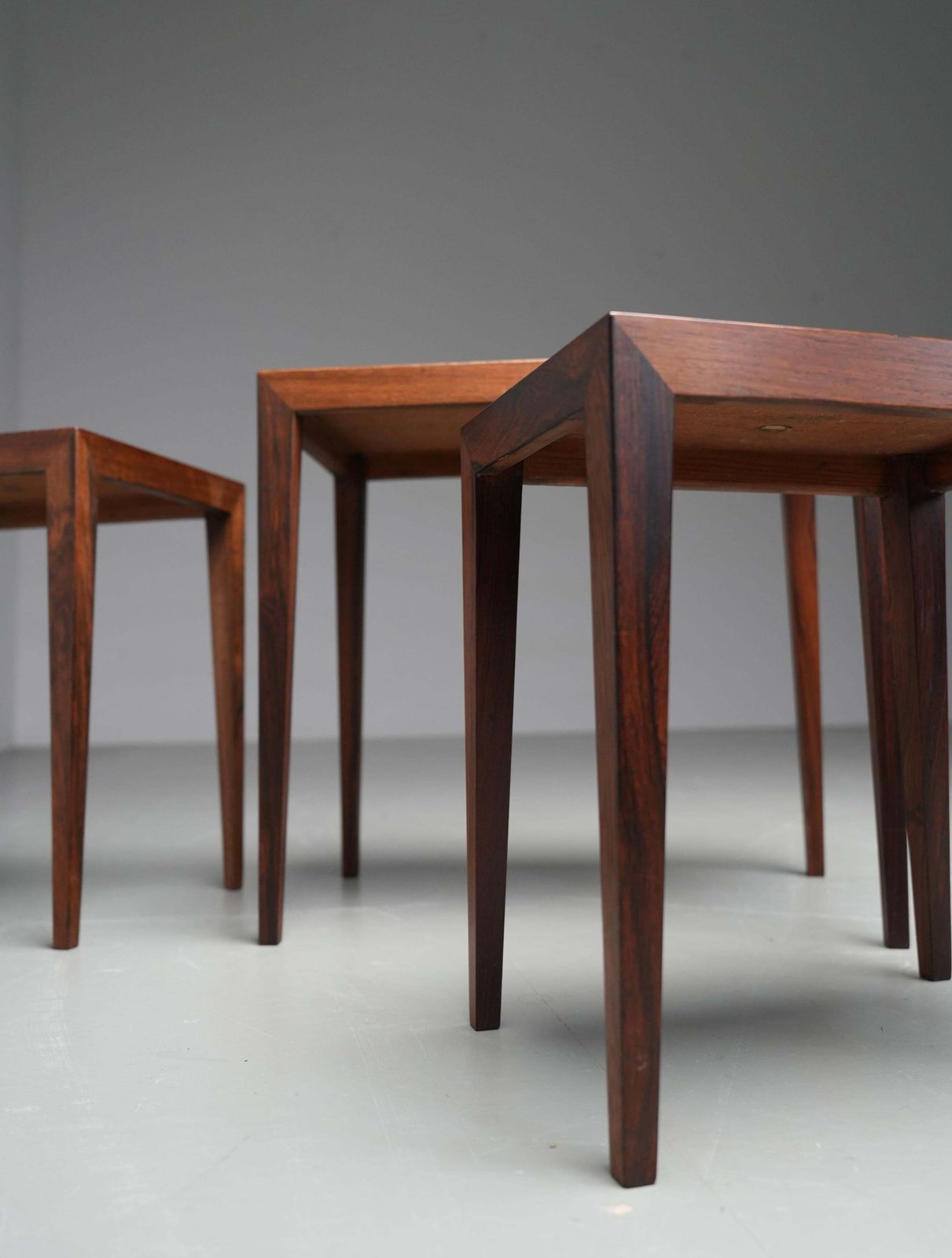 Set Van 3 Nesttafels Van Severin Hansen Voor Haslev, Denemarken, Jaren 1960 photo vintage