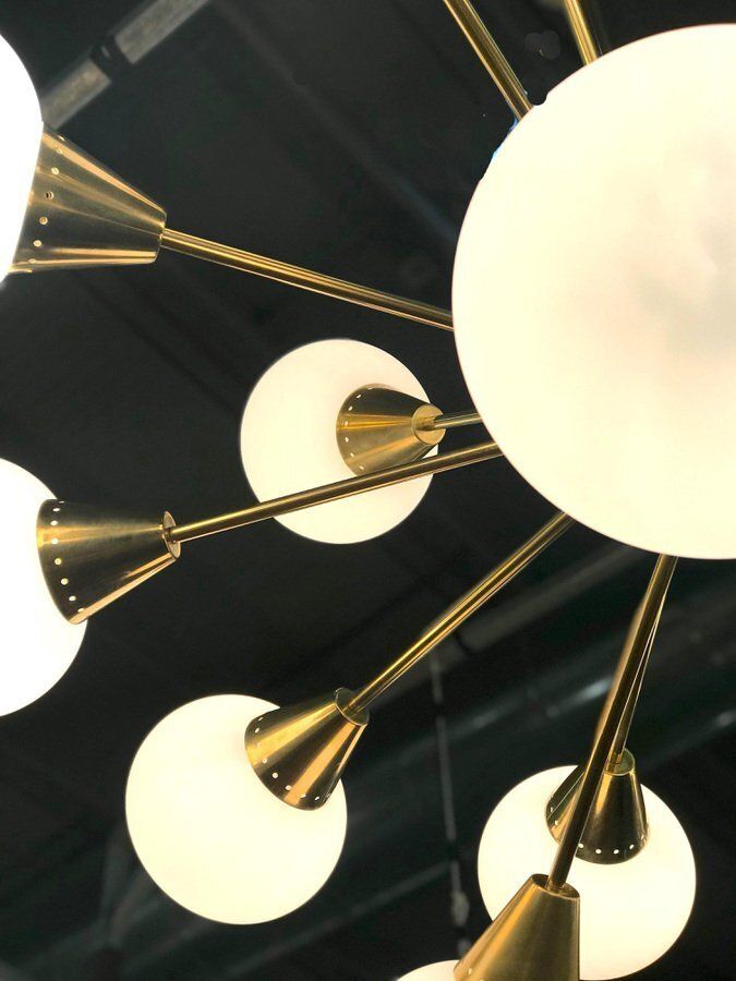 Large Mid Century Italian Brass And Opaline Murano Glass Sputnik Chandelier photo vintage