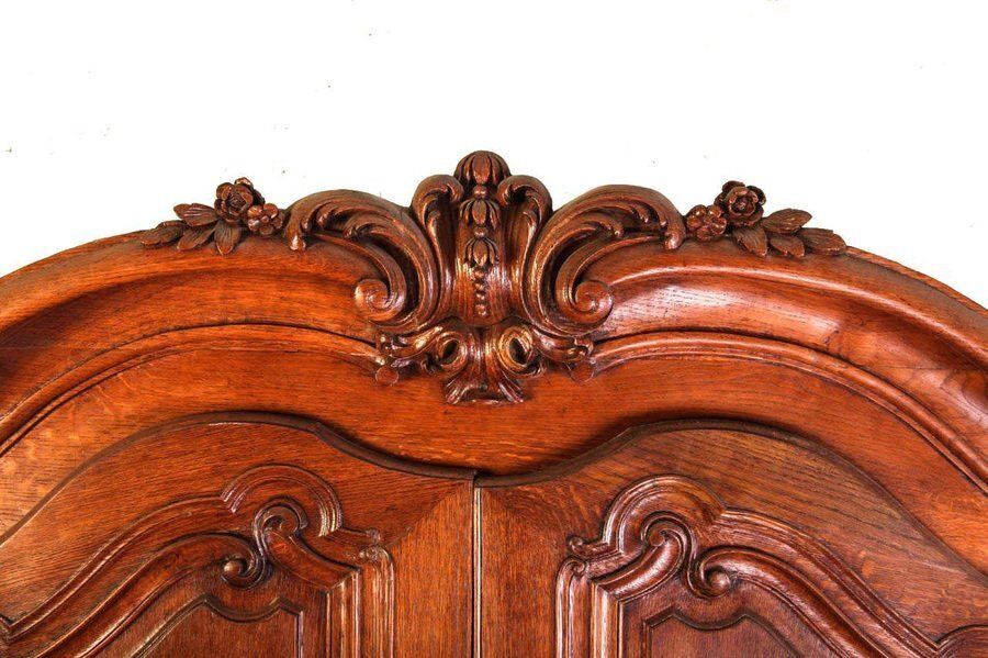 French Louis XV Period Walnut Bordelais Armoire photo Furniture