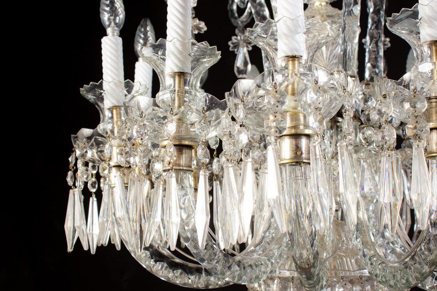 19th Century French Crystal Chandelier, 1880s photo vinterior