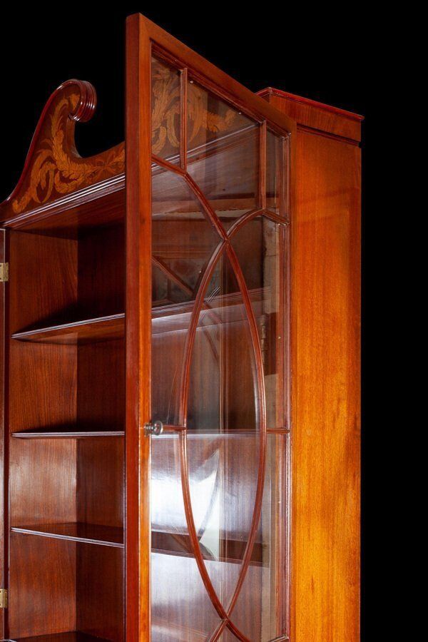 Mid Century Trumeau Bookcase Or Cabinet By Paolo Buffa, 1940 photo 8030.0