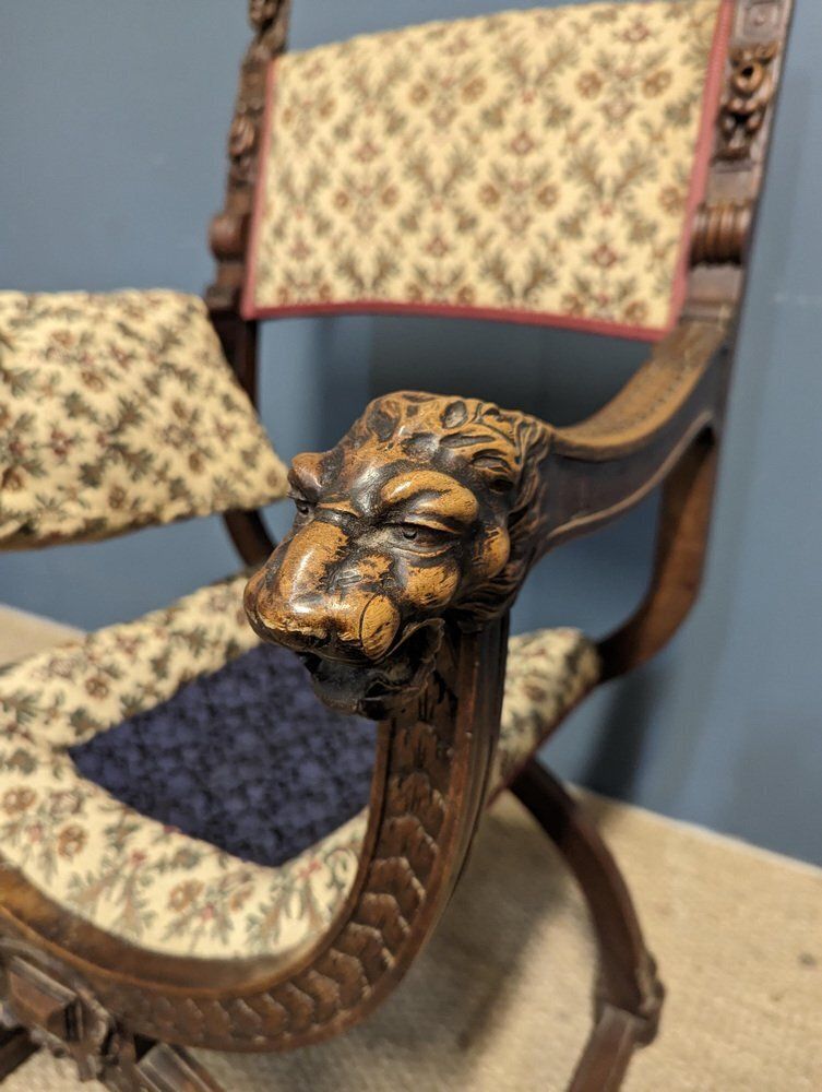 Set Of Renaissance Style Armchairs In Walnut photo buy