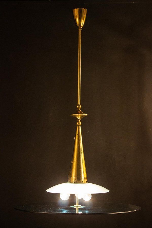 Round Crystal And Brass Chandelier By Max Ingrand For Fontana Arte, 1940s photo for sale