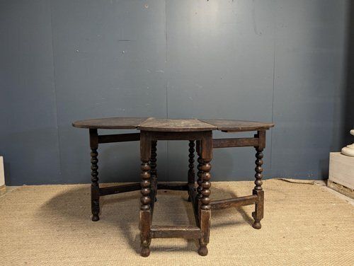 19th Century Gateleg Table With Reel Feet photo vinterior
