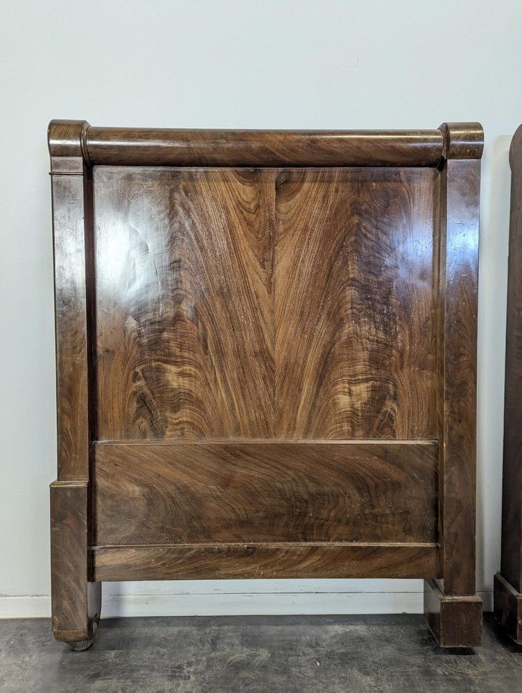 Restoration Daybed In Flamed Mahogany photo for sale