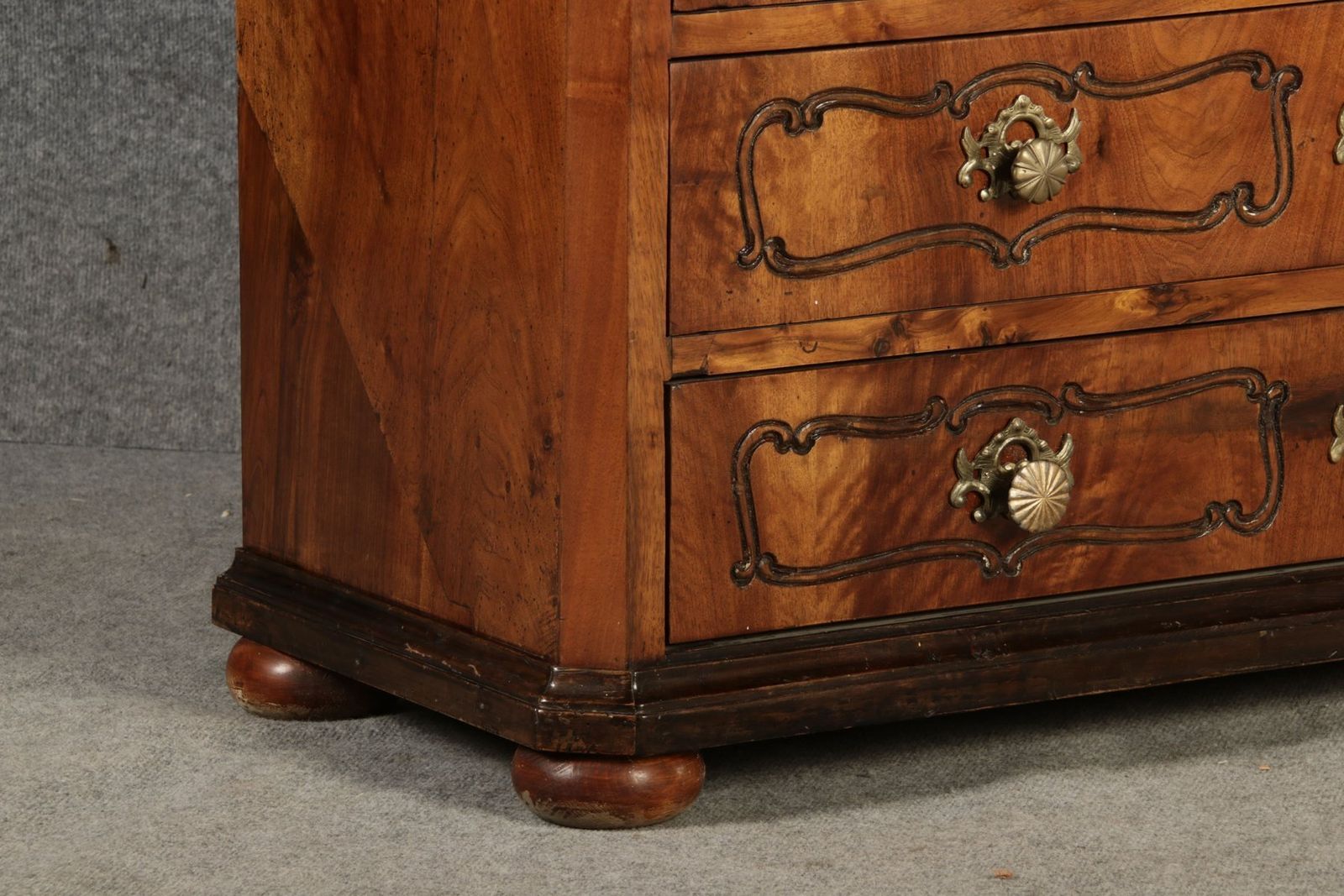 18th Century Baroque Chest Of Drawers In Walnut, 1750s photo buy