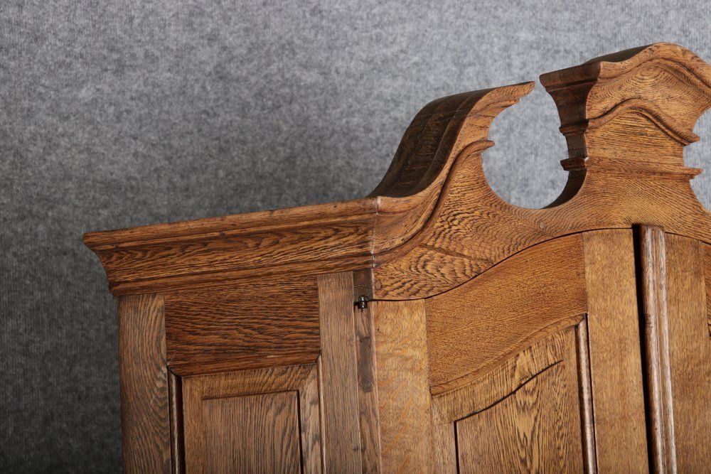 Antique Baroque Secretary In Oak, 1740 photo vinterior