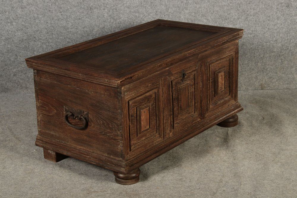 Antique Small Baroque Chest In Oak, 1750 photo vintage