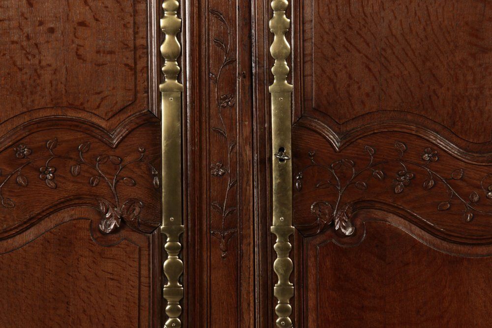 Furniture Antique Baroque Cabinet In Oak, 1820 photo