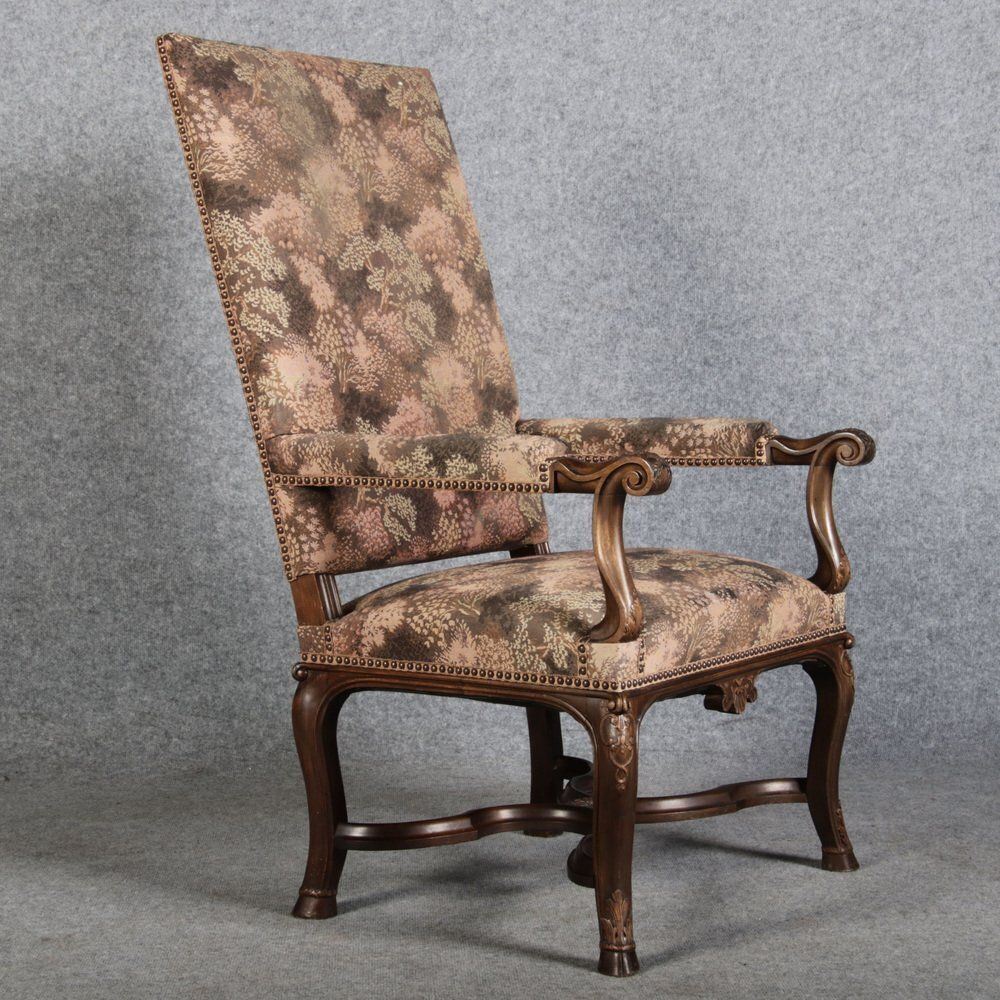photo vintage Antique Baroque Chair With Carving, 1880