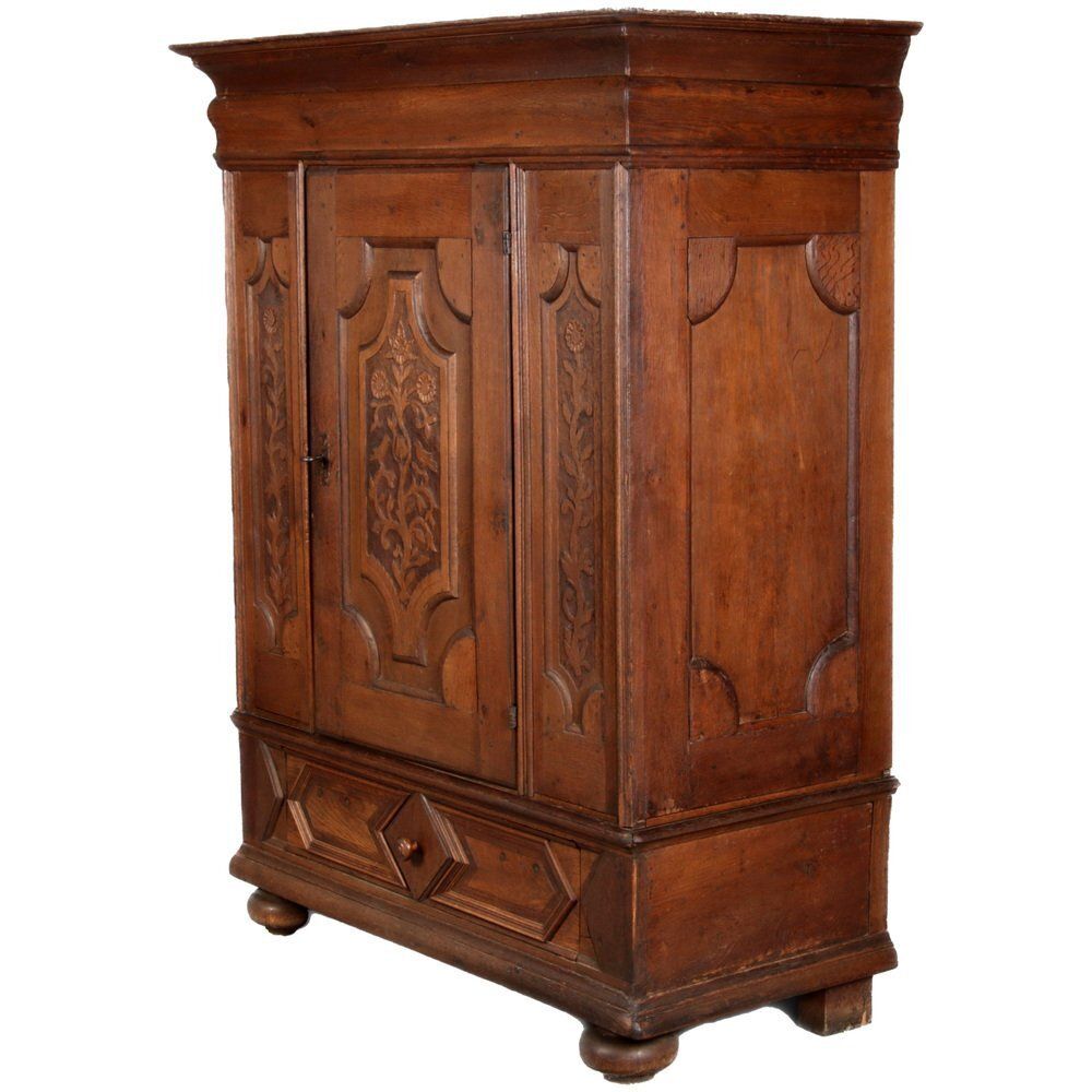 Small Baroque 1 Door Cabinet In Oak, 18th Century photo for sale