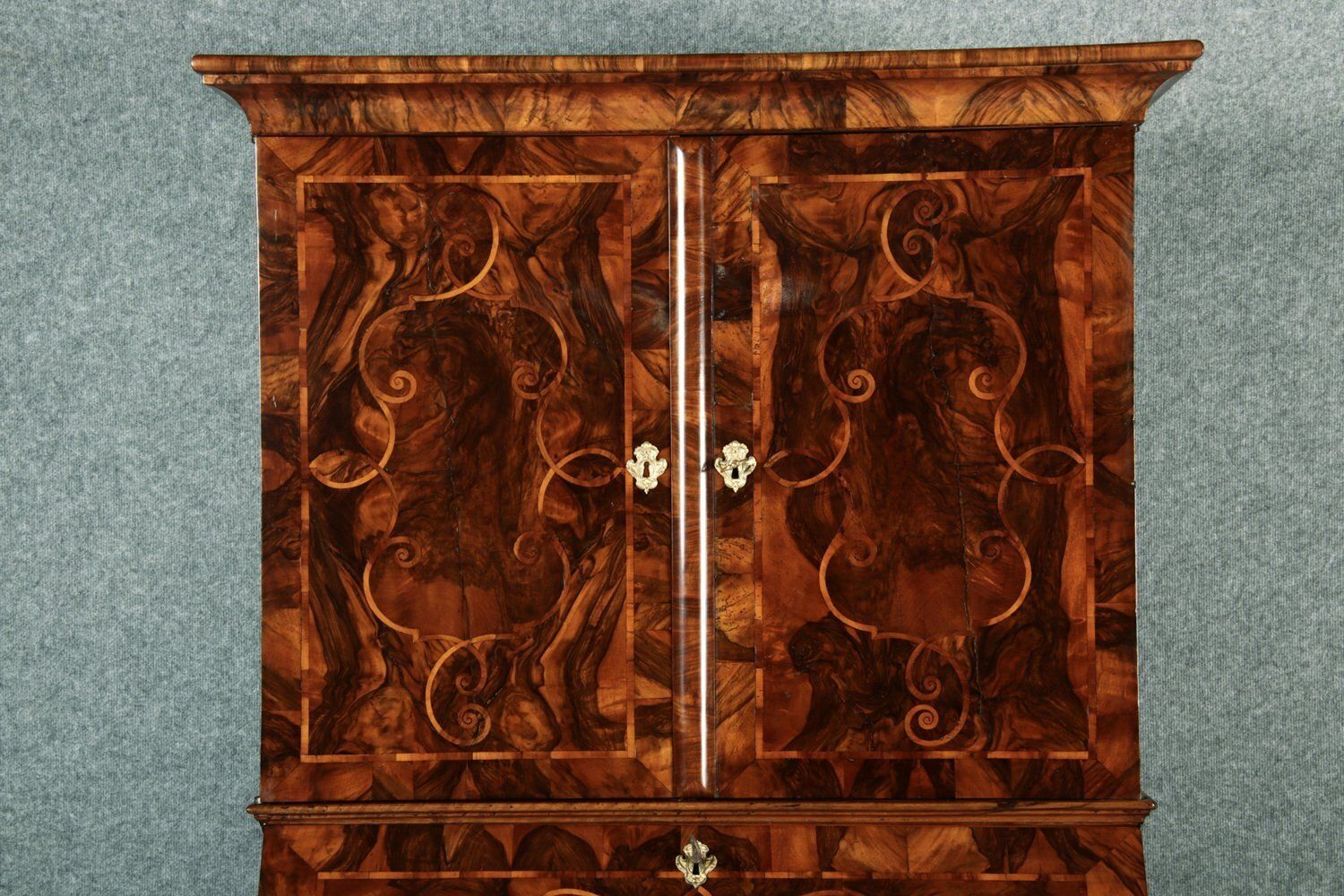 Baroque Secretary Walnut With Inlays, 1740s photo 12807.0