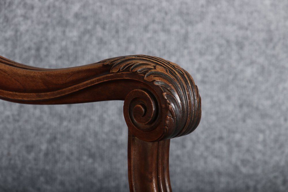 photo vintage Antique Baroque Armchair In Walnut, 1880
