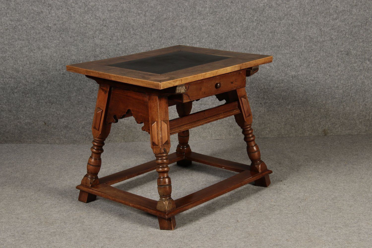 Small Antique Boatmans Table In Walnut With Inlays, 1800 photo vinterior