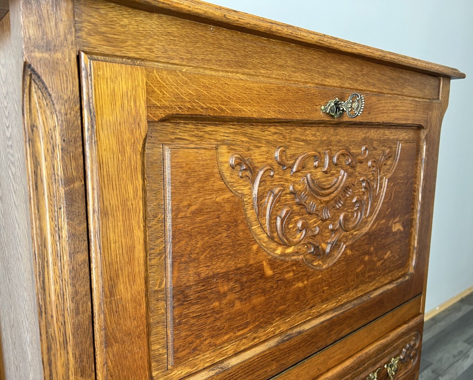 Cabinet Vintage French Louis XIV Style Sideboard Carved Cupboard Lot 4419 photo vinterior