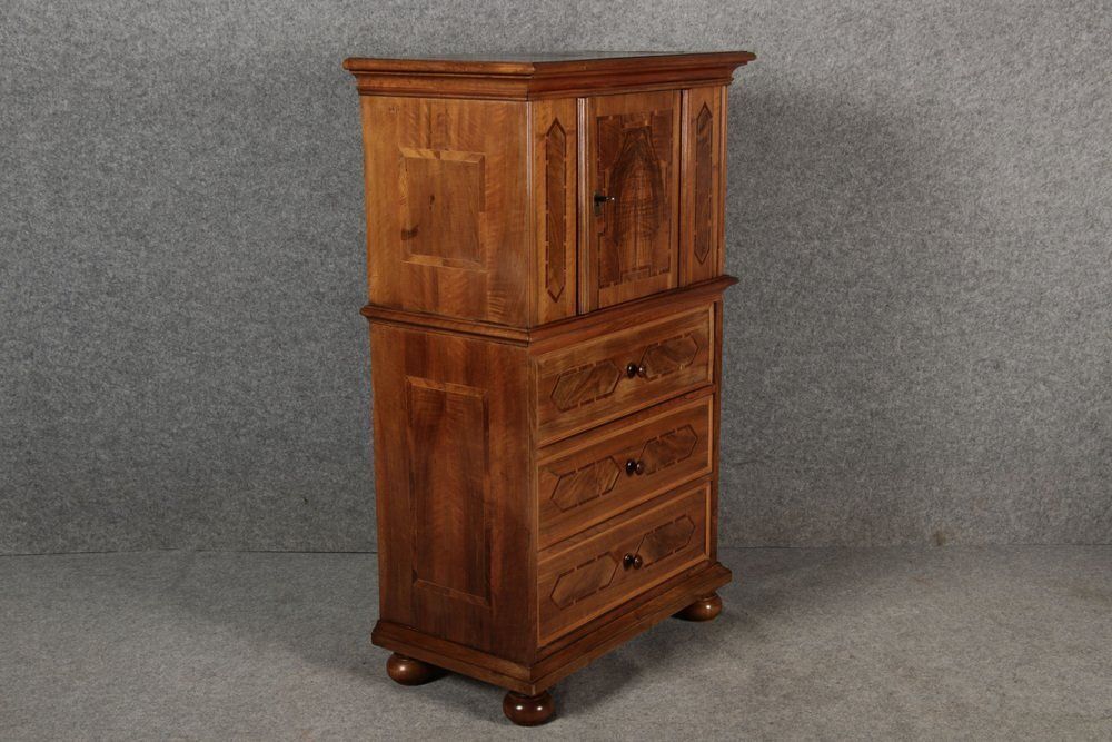 2196.0 Antique Baroque Diaper Drawer Cabinet, Early 18th Century photo
