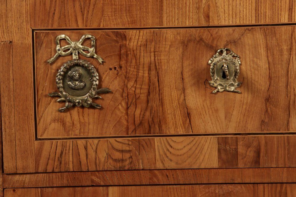 Small Baroque Chest Of Drawers In Ash Veneer, 1780s photo vintage