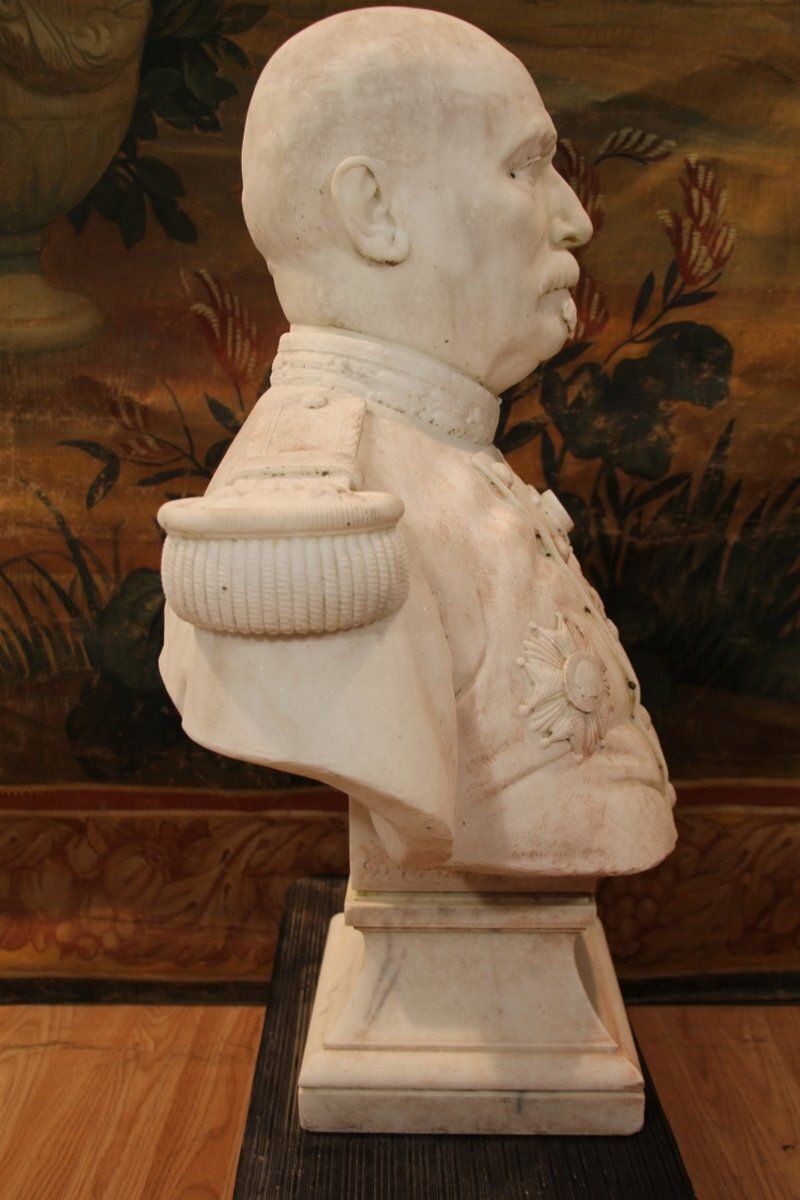 D. Trentacoste, Large Bust Of General, 1873, Carrara Marble photo Art