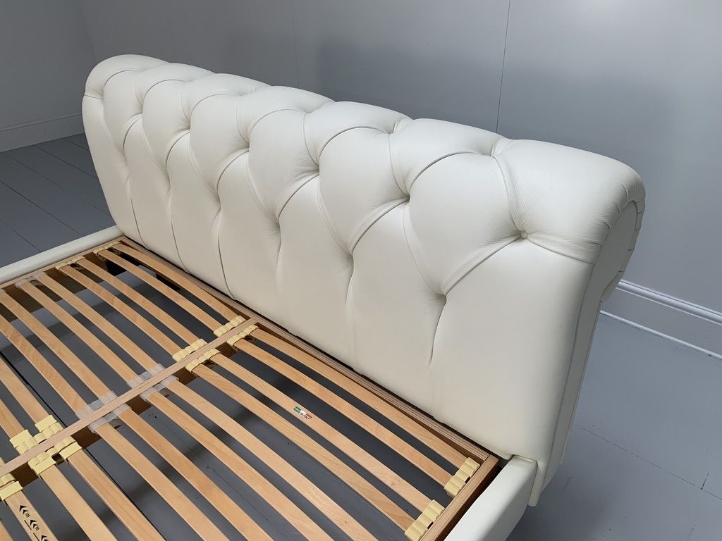 Fendi Casa “Chesterfield” Superking Bed – In White Leather photo vinterior