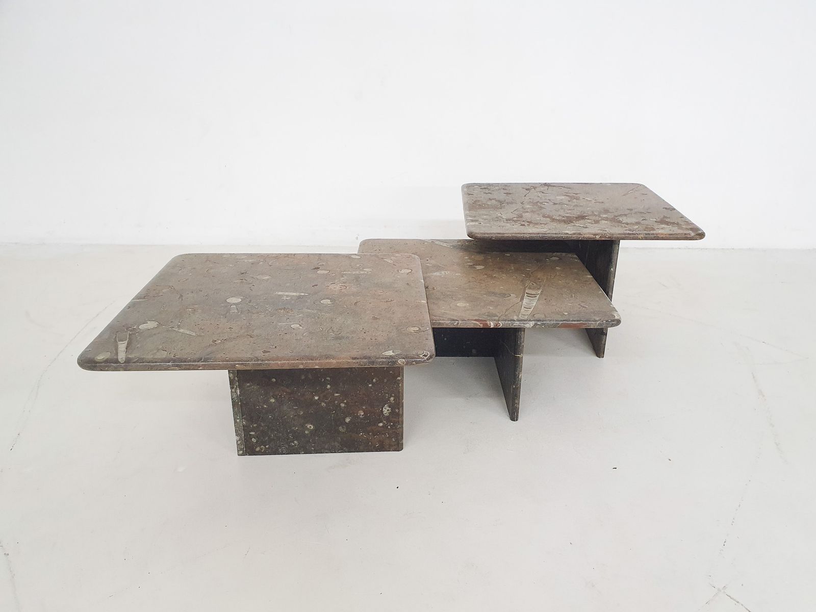 Set Van Drie Salontafels Met Fossielsteen, Ca. Jaren 1970 photo Meubels