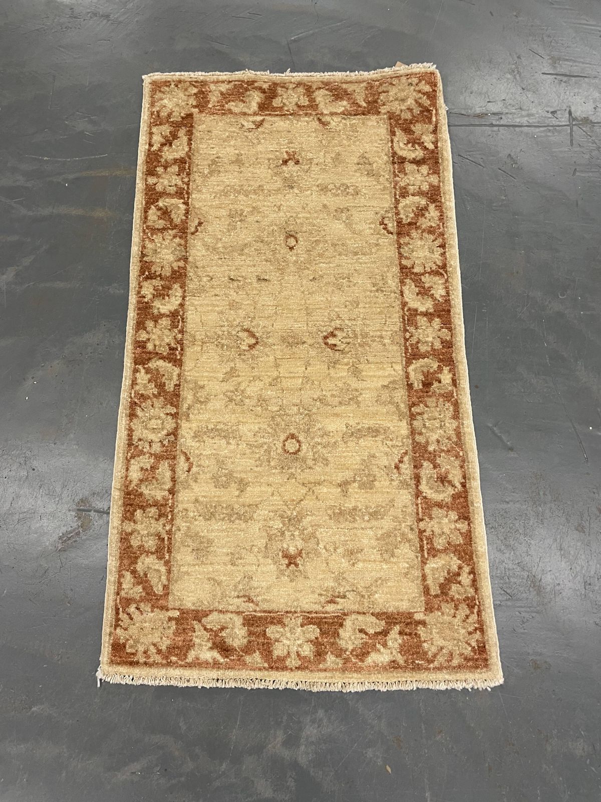 photo for sale Small Beige Wool Rug, Floral Oriental Carpet 118x65cm Neutral Home Decor