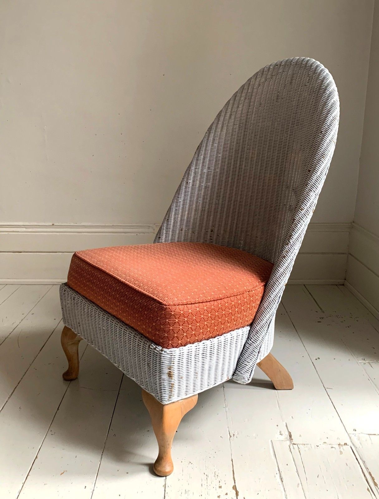 Vintage Lloyd Loom Style Wicker Bedroom Chair, Painted White Upholstered Cushion photo vintage