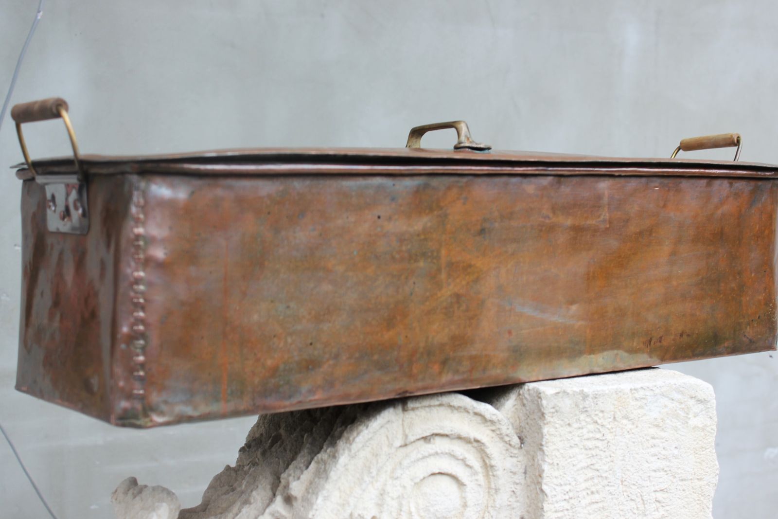 Large 19th Century French Copper Fish Poacher With Lid – Hand Hammered Tin Lined Culinary Vessel photo furniture